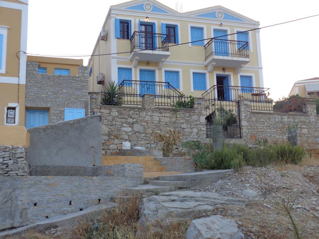 Symi Sun Apartments Esterno foto
