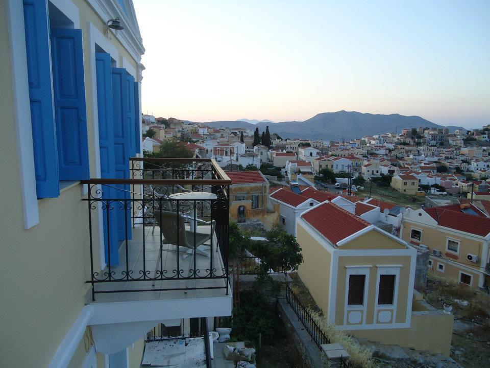 Symi Sun Apartments Esterno foto